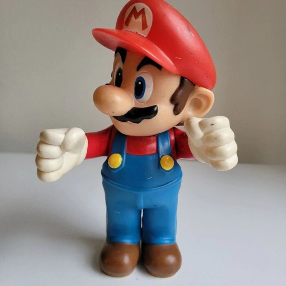 SUPER‎ MARIO Hard Solid Plastic Figure & DK Donkey Kong Plush